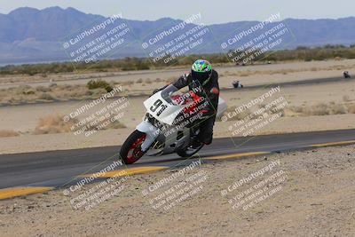 media/Dec-17-2022-SoCal Trackdays (Sat) [[224abd9271]]/Turn 9 Inside (1pm)/